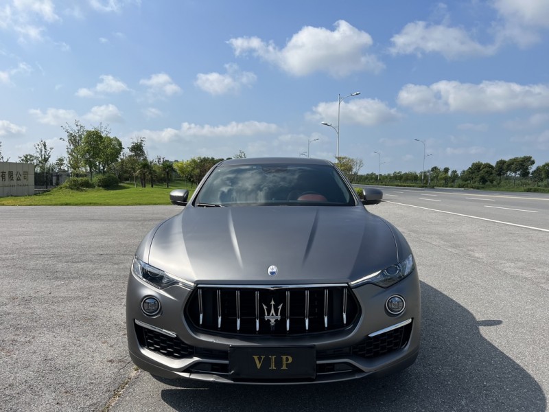 盐城22年玛莎拉蒂Levante1