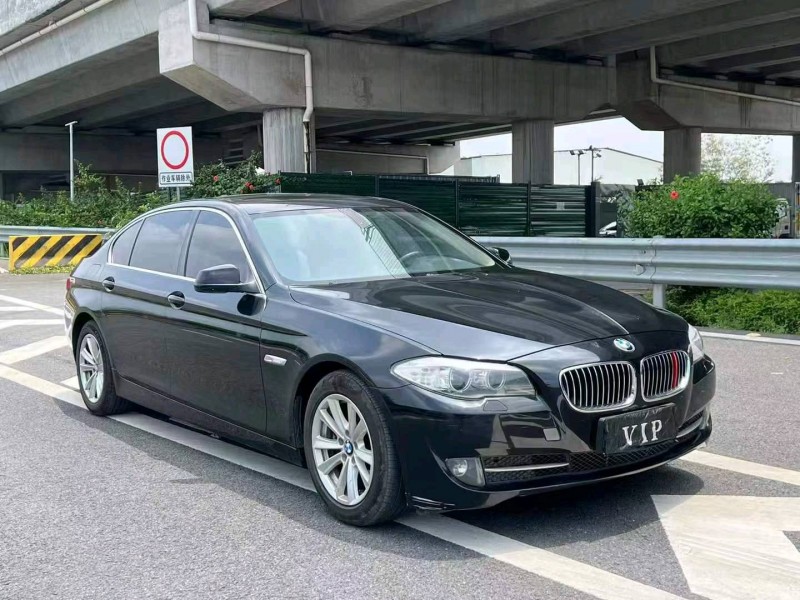 广州11年宝马5系3