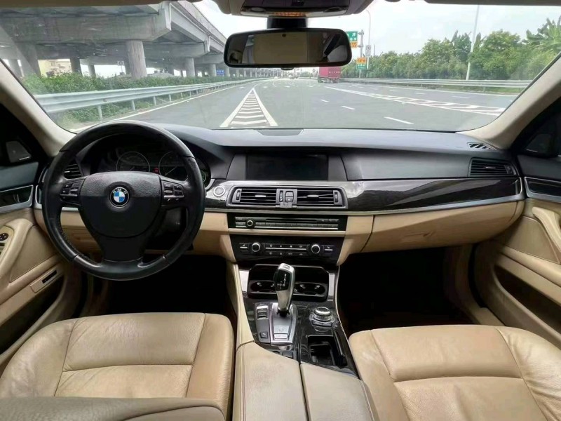 广州11年宝马5系9