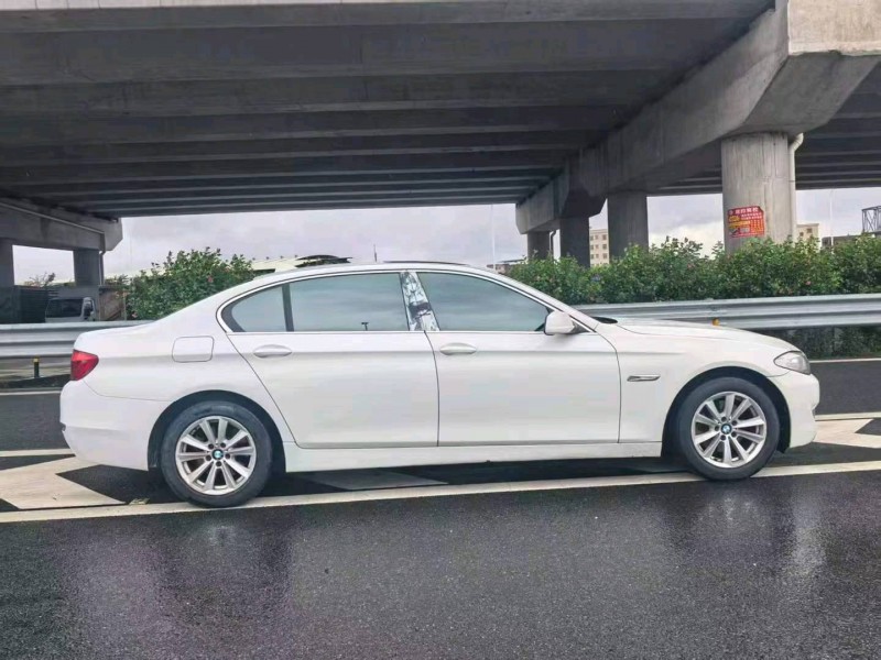 广州12年宝马5系4
