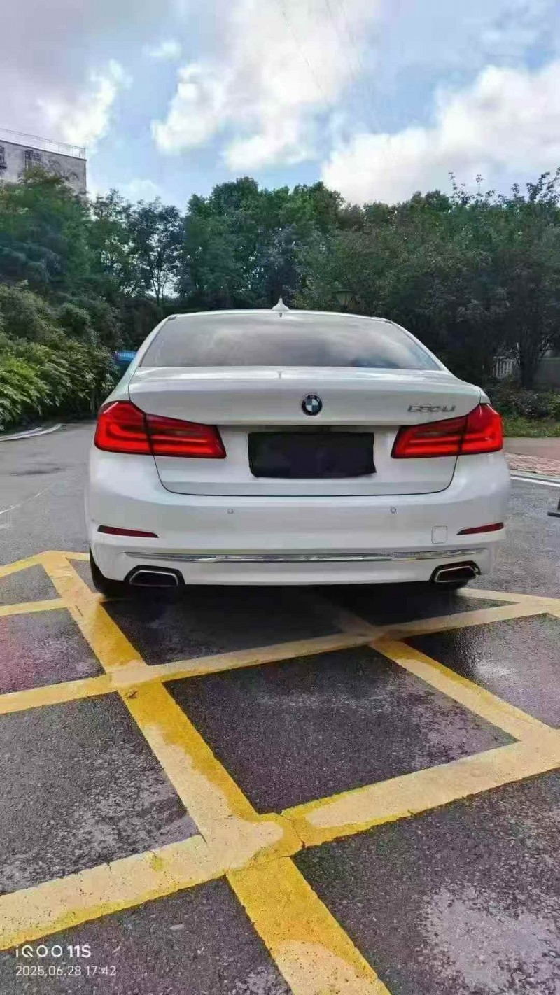 遵义18年宝马5系9