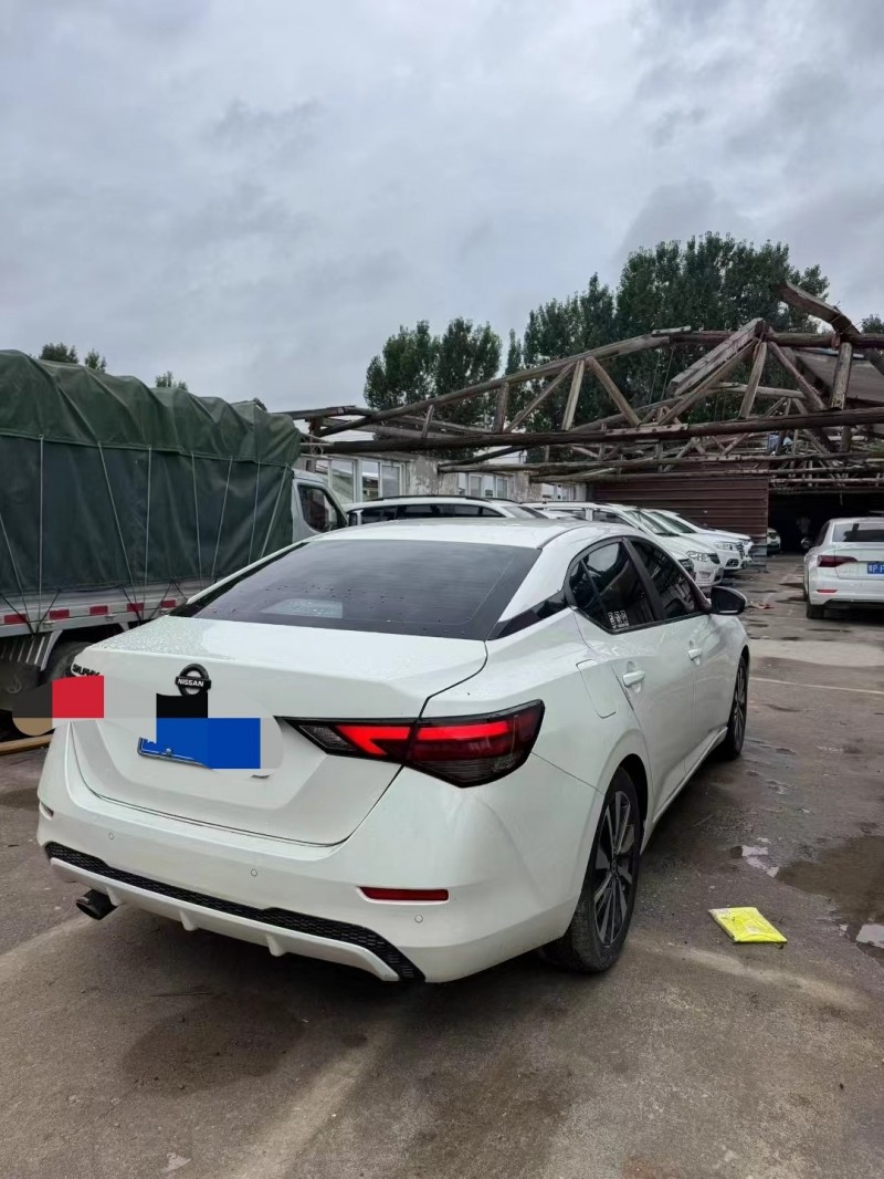 鹤壁21年日产轩逸7