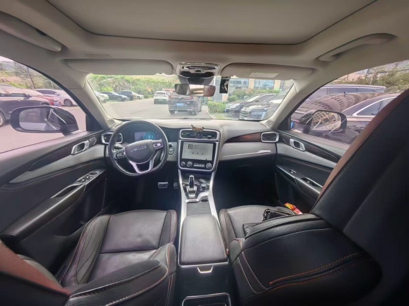 淄博18年领克015