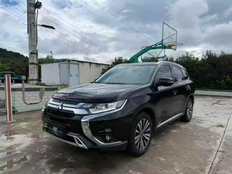 毕节22年三菱欧蓝德2