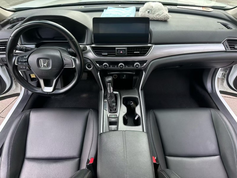 佛山22年本田雅阁5