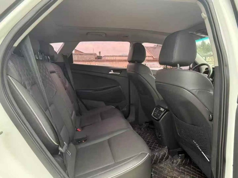 毕节20年现代途胜6