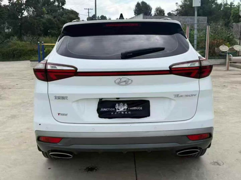 毕节20年现代途胜9