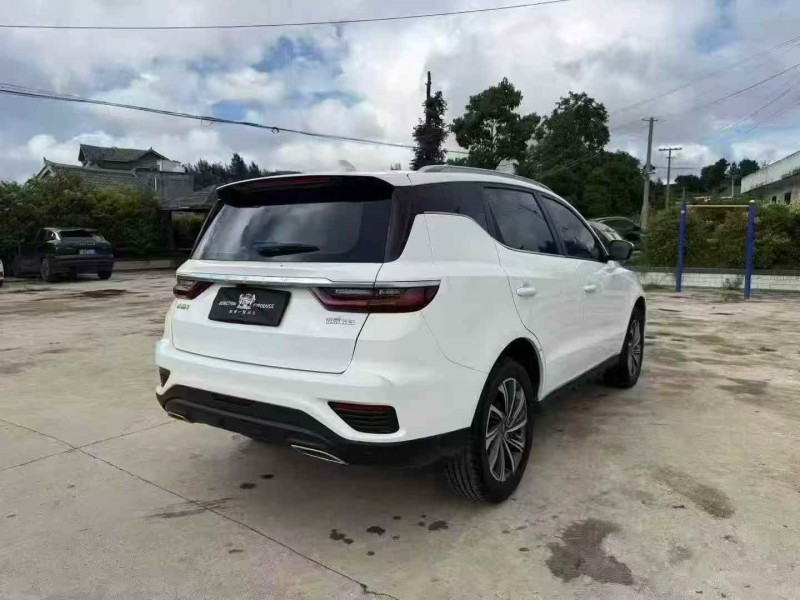 毕节20年吉利远景3