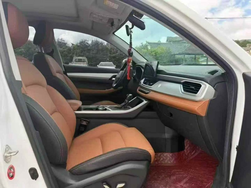 毕节20年吉利远景6