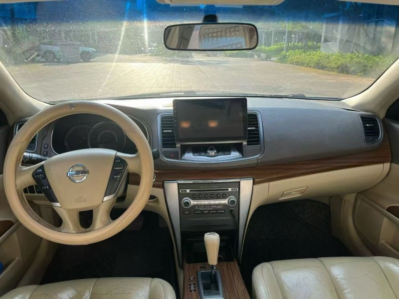 佛山11年日产天籁5