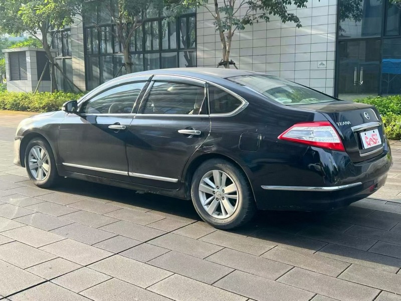 佛山11年日产天籁7