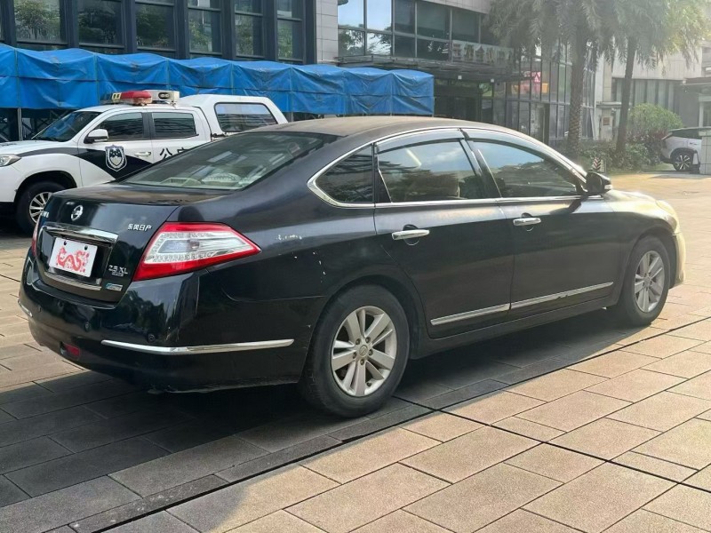 佛山11年日产天籁8