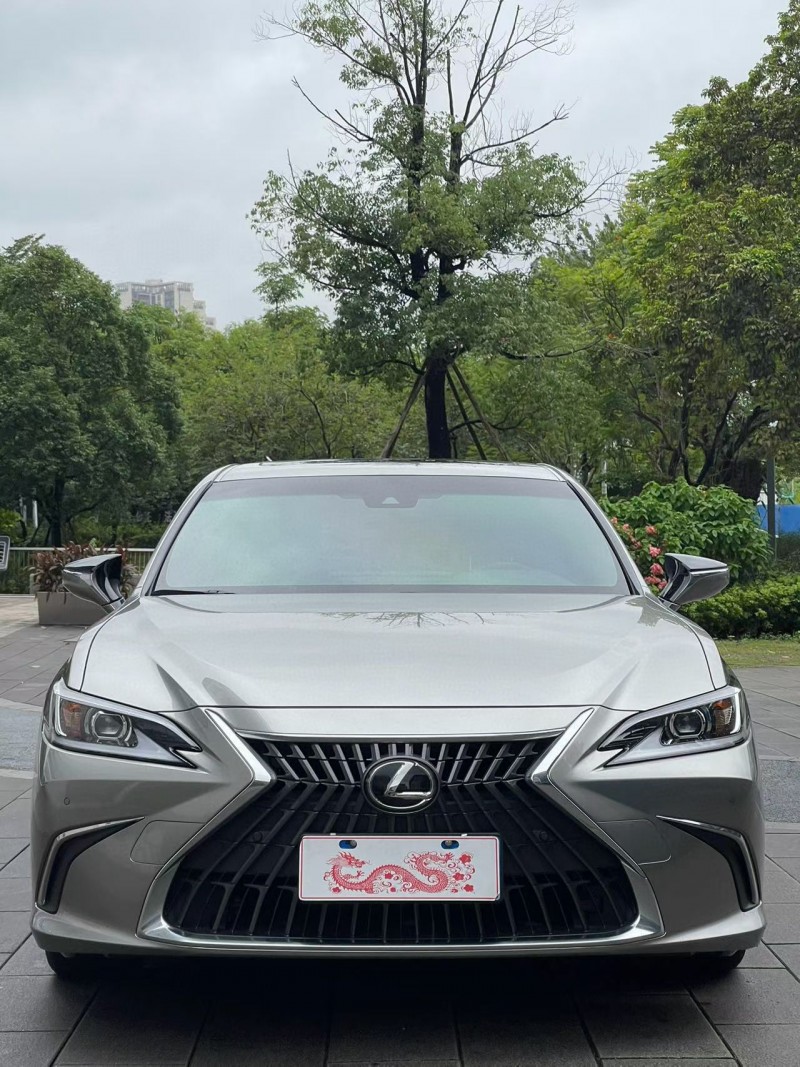 佛山23年雷克萨斯ES1