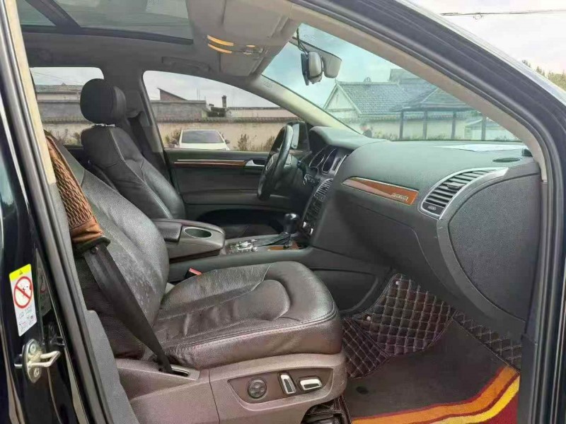 毕节14年奥迪Q74