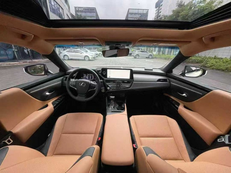 佛山23年雷克萨斯ES6