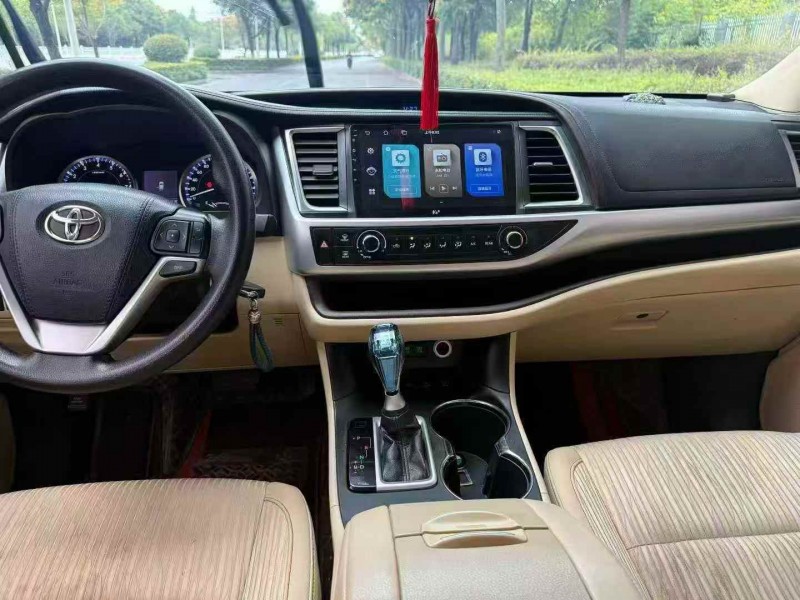 岳阳19年丰田汉兰达6