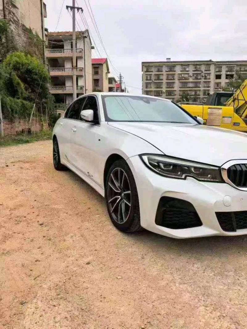 邵阳22年宝马3系3