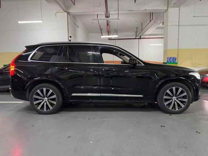 重庆20年沃尔沃XC908