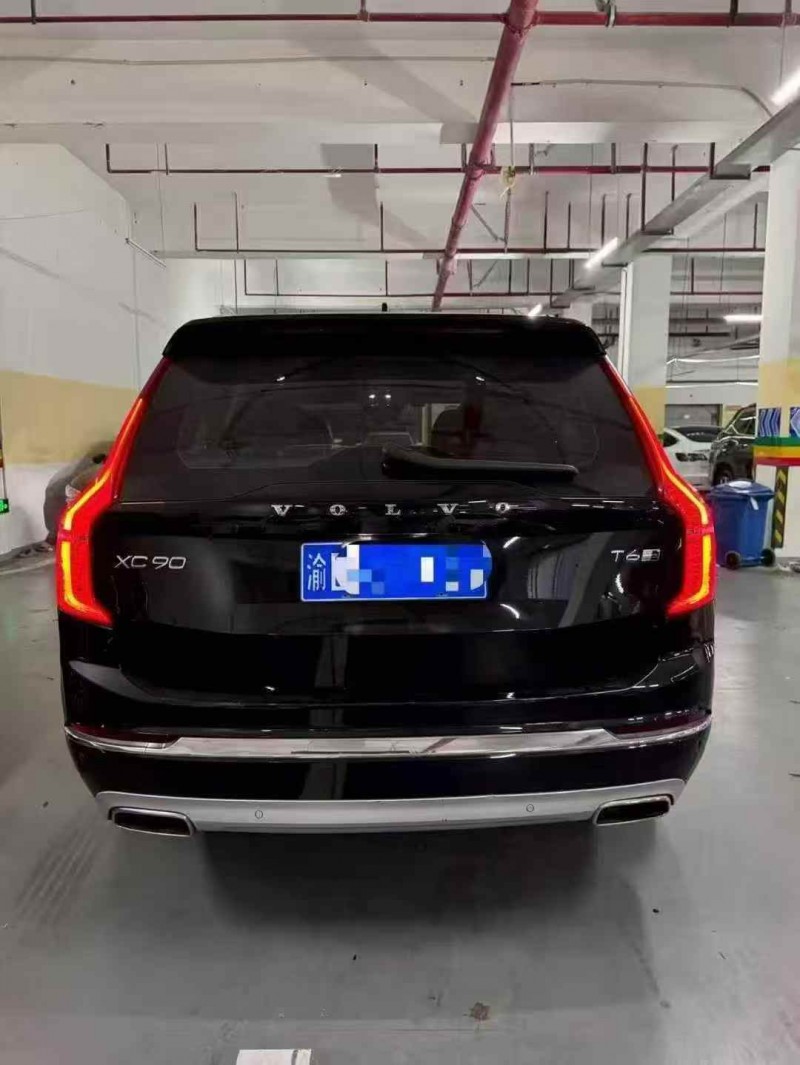 重庆20年沃尔沃XC909