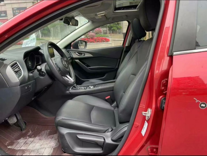 济宁17年马自达昂克赛拉6