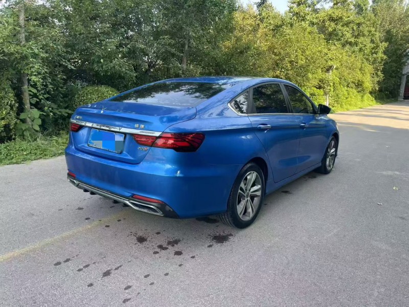 济宁19年吉利缤瑞8