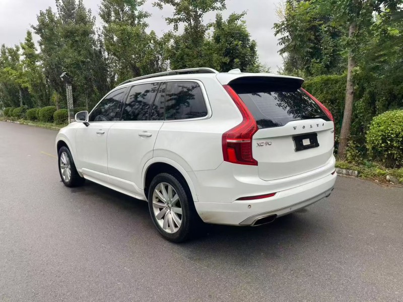 济宁17年沃尔沃XC907
