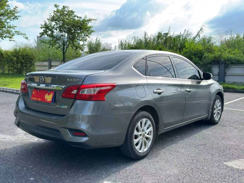 广州17年日产轩逸9