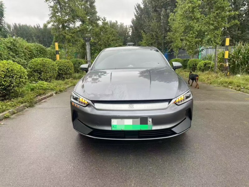 济宁23年比亚迪秦1