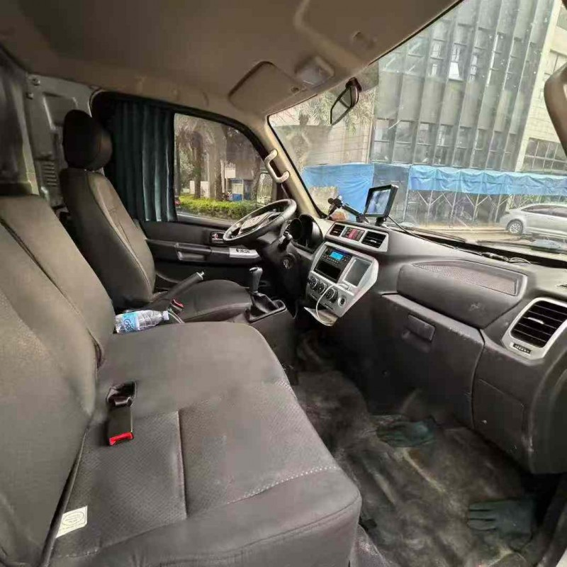 佛山24年飞碟箱货货车6