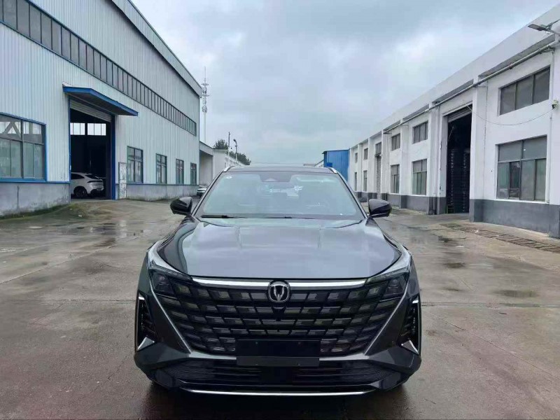 南通25年长安汽车UNI1