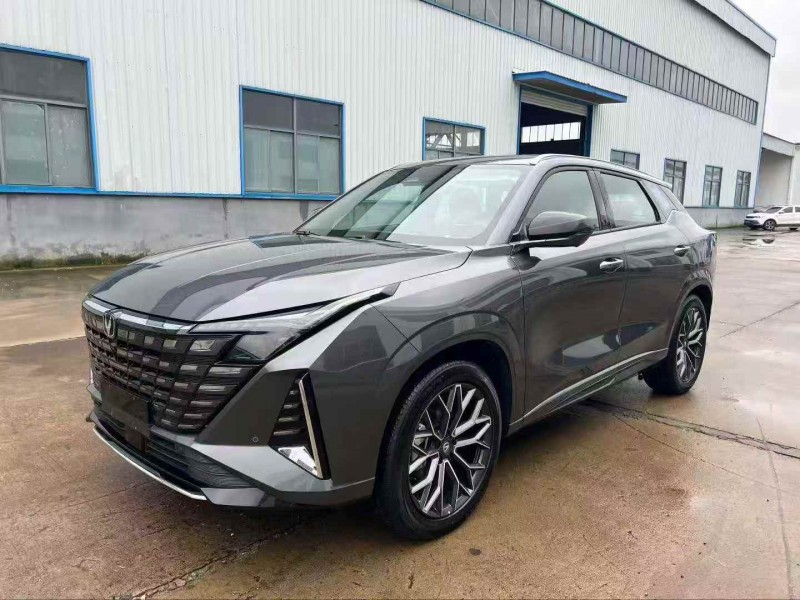 南通25年长安汽车UNI3