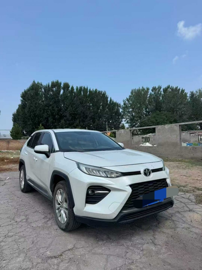 鹤壁22年丰田威兰达2