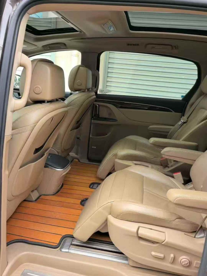 枣庄19年别克GL88