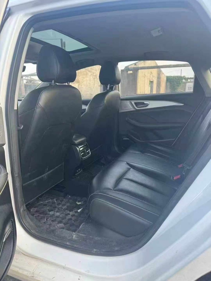 鹤壁21年荣威ei69