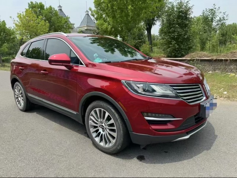 济宁15年林肯MKC3