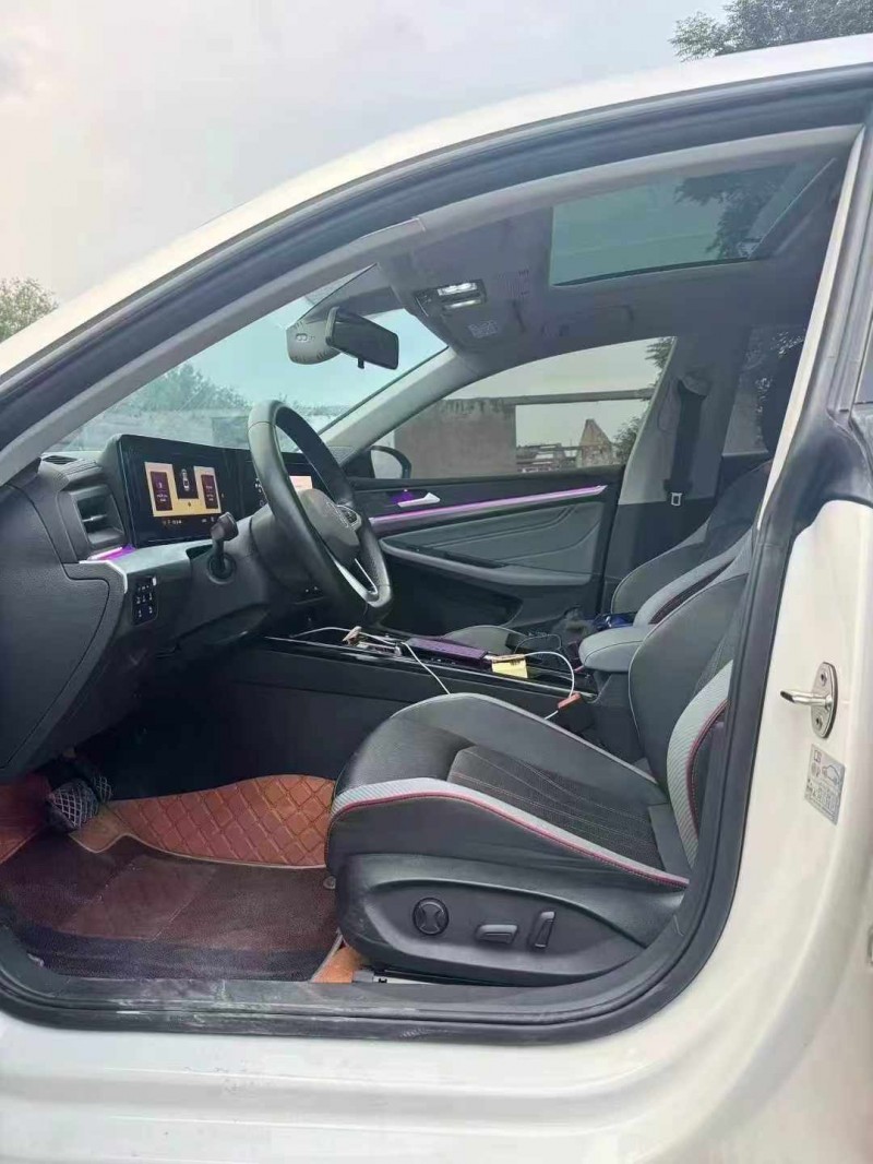 鹤壁23年大众凌渡9