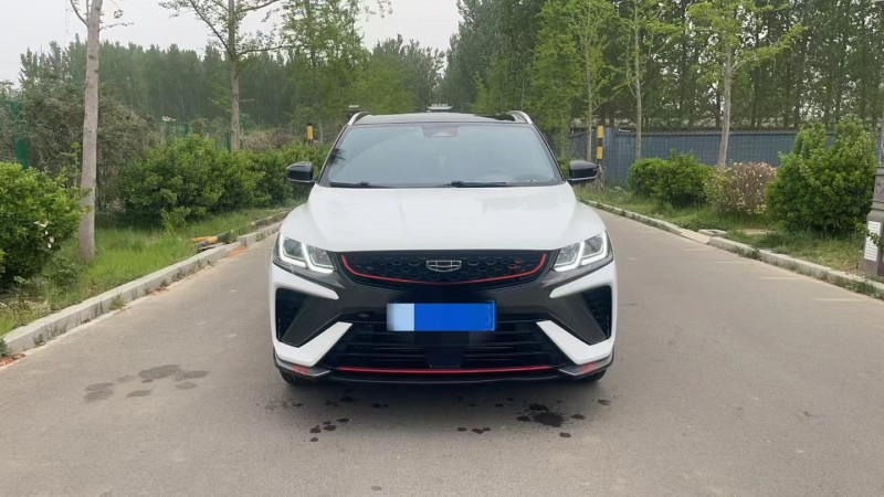 济宁22年吉利缤越1