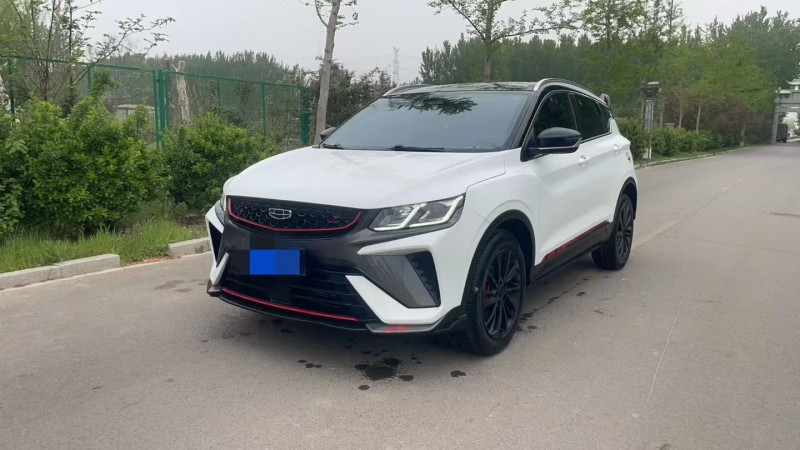 济宁22年吉利缤越2