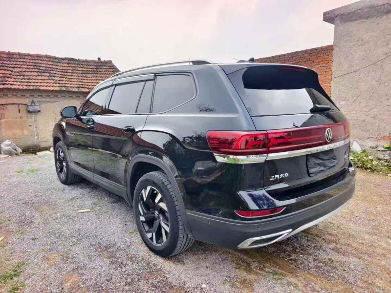 济宁22年大众途昂4