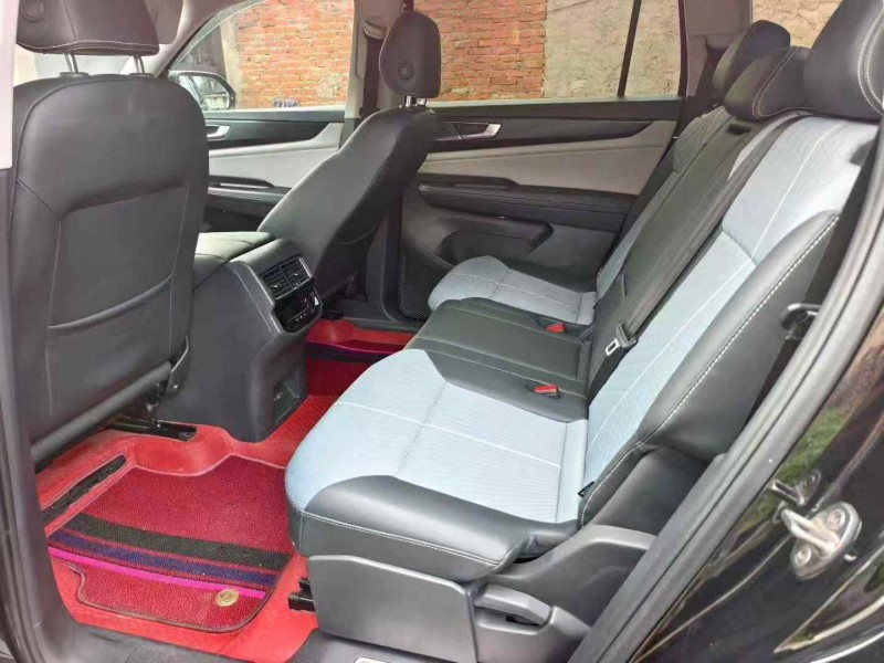 济宁22年大众途昂7