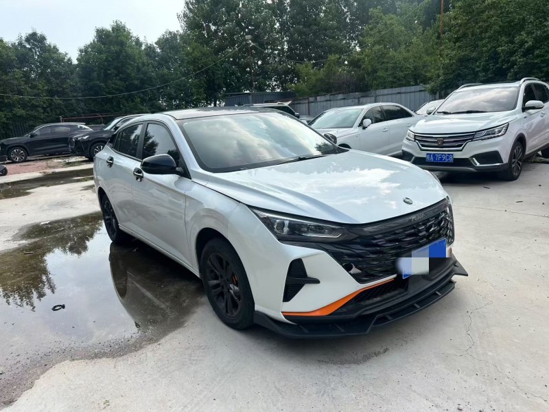 济宁23年东风奕炫2