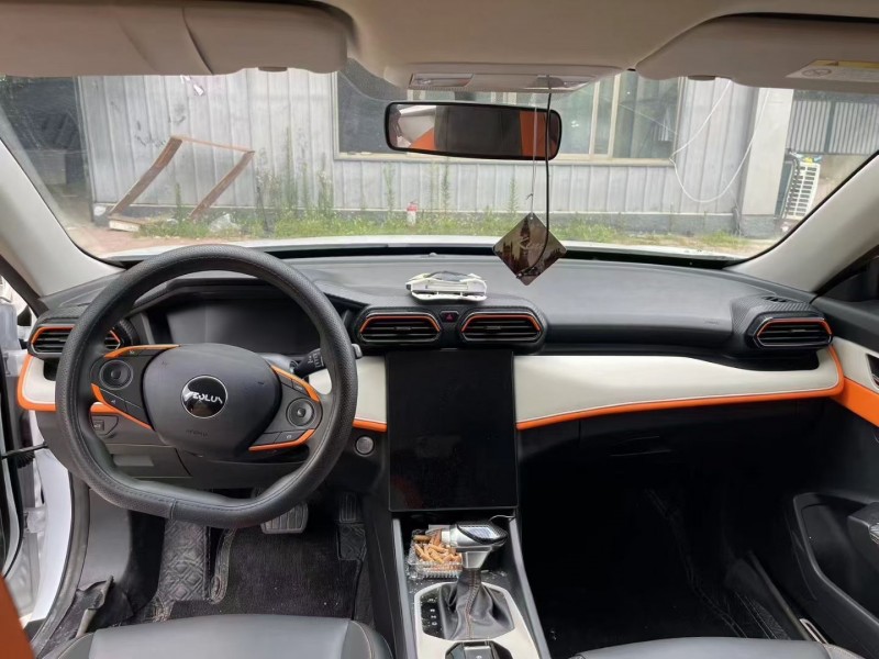 济宁23年东风奕炫4