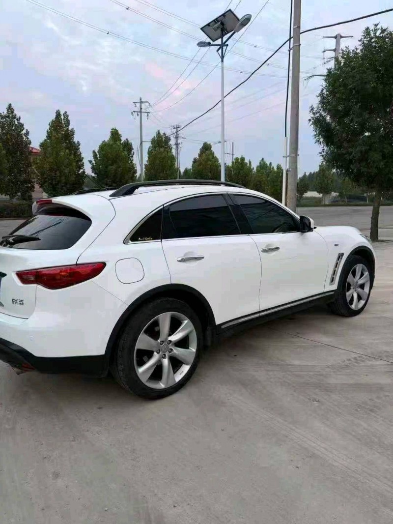 东营12年英菲尼迪EX377