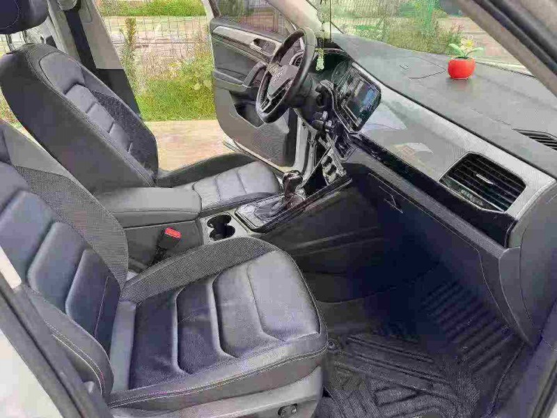 徐州19年大众探岳4