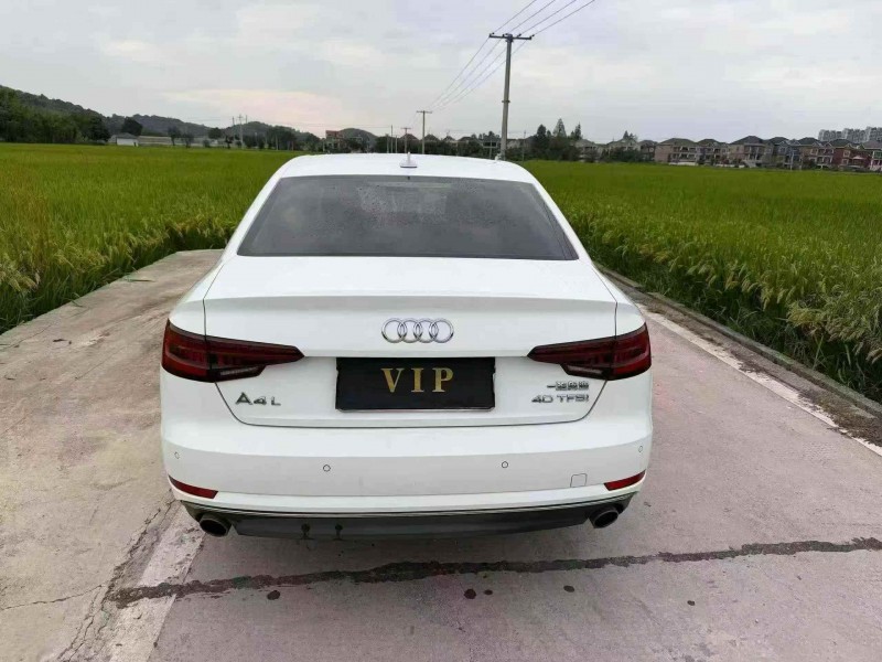 宁波18年奥迪A4L9