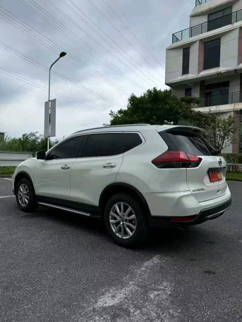 广州24年日产奇骏9