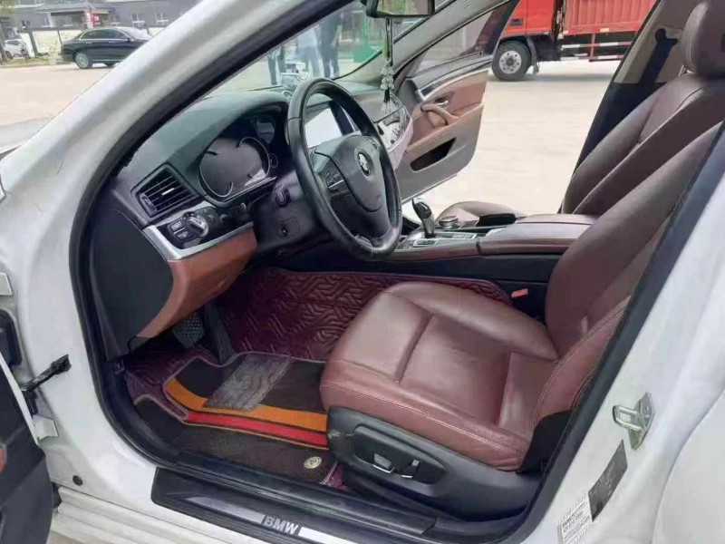 徐州15年宝马5系4