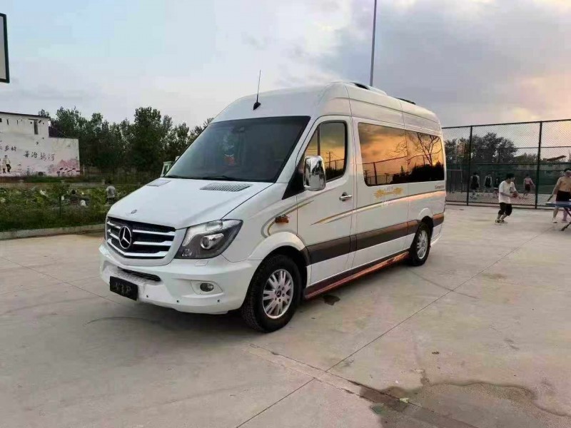 徐州15年奔驰斯宾特2