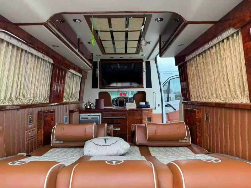 徐州15年奔驰斯宾特7