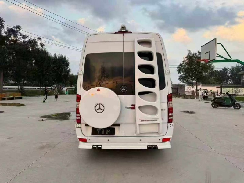 徐州15年奔驰斯宾特9